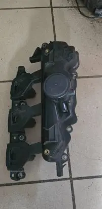 Opel Vivaro Intake manifold 8200836881
