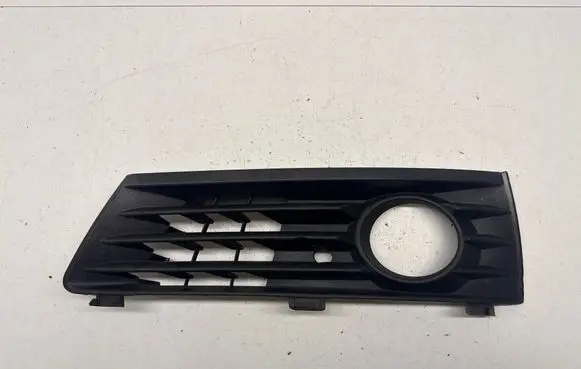 Opel Zafira B Front fog light trim/grill 13124989