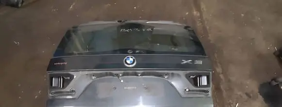 BMW X3 E83 Tailgate/trunk/boot lid