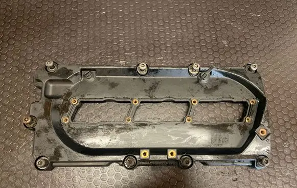 Audi A5 8T 8F Rocker cam cover 059103470R