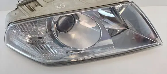 Skoda Octavia Mk1 (1U) Headlight/headlamp