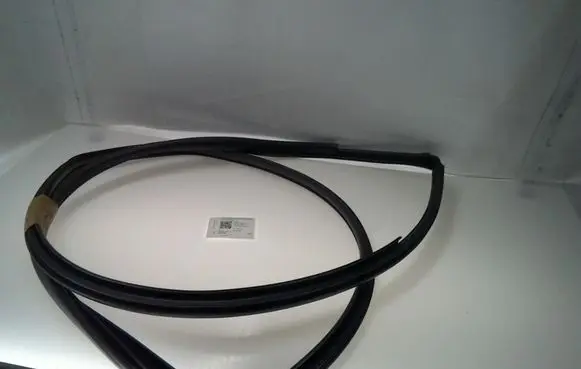 Toyota Prius (XW50) Front door rubber seal 6233247050