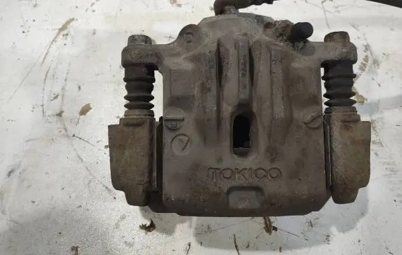 Subaru Legacy Front brake caliper T0KKC0 26692AG062