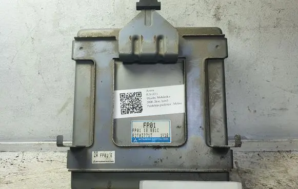 Acura ILX Engine control unit/module FP0118881C E2T03771T