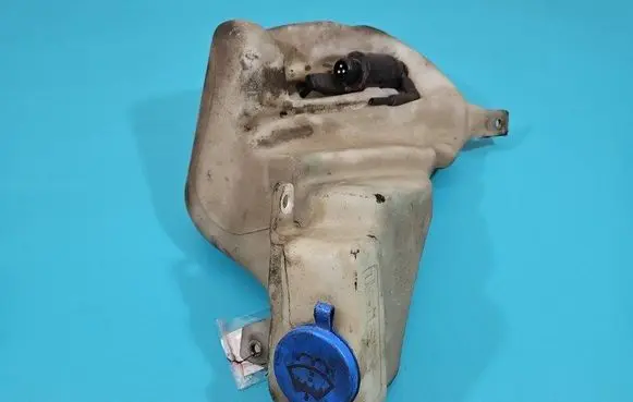 Audi A4 S4 B5 8D Windshield washer fluid reservoir/tank 8D0955453B IMPRK1441946