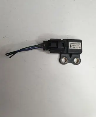 Hyundai Terracan Airbag deployment crash/impact sensor 95640M3110