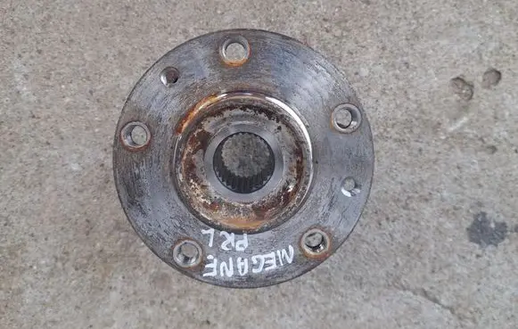 Renault Megane E-Tech Front wheel ball bearing 6UA0AA938