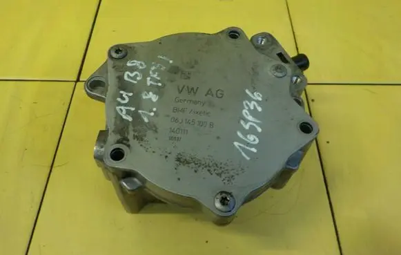 Audi A4 S4 B8 8K Vacuum pump 06J145100B CDH