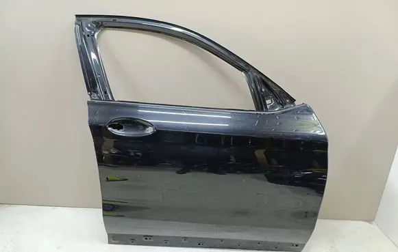 BMW X3 G01 Front door 