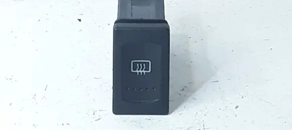 Volkswagen PASSAT B5.5 Windscreen/window heater switch 3B0959621C