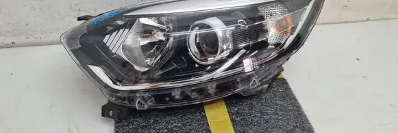 Renault Captur Headlight/headlamp 260603859R 030128121100 343402A