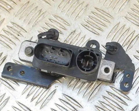 Volvo S60 Glow plug pre-heat relay 314118570281003140