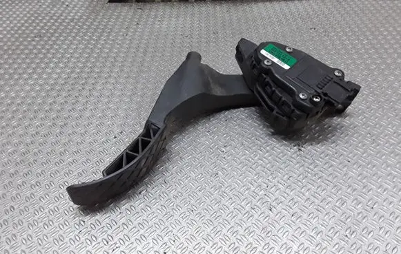 Audi A2 Accelerator throttle pedal 8Z2721523E