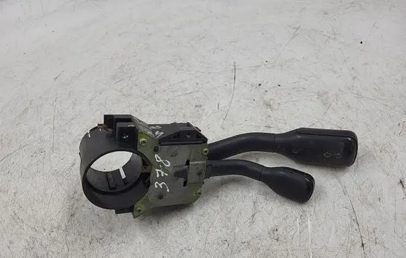 Audi A6 S6 C4 4A Indicator stalk 4D0953513