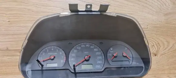 Volvo S40, V40 Speedometer (instrument cluster) 30889708