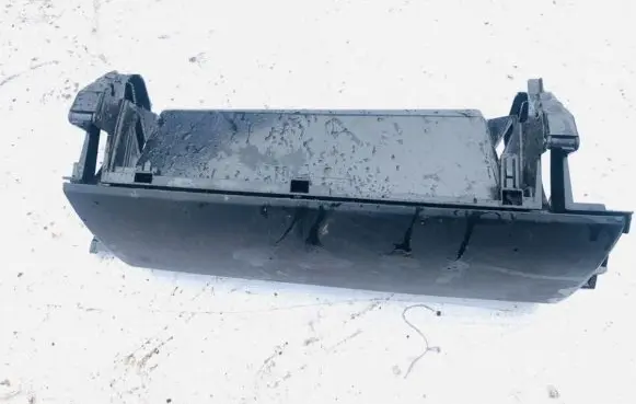 Toyota Prius (XW30) Glove box 5545247041 55452-47041