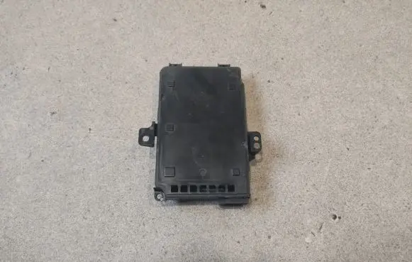 Mercedes-Benz E W213 Wireless charging module A2139006911 A2139011007