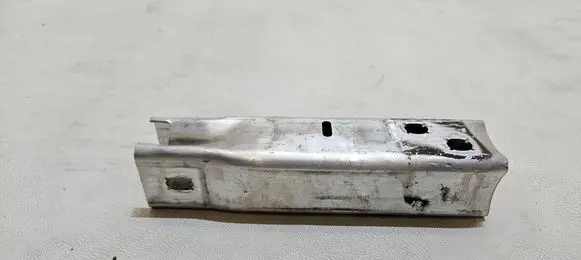 Mercedes-Benz C W206 Radiator mount bracket A066200300