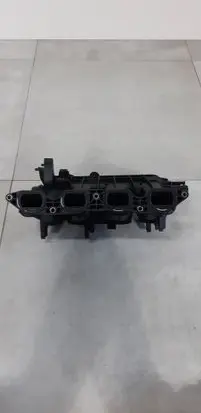 Audi A3 8Y Intake manifold 5E129709S