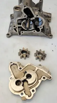 BMW 1 F20 F21 Oil pump 
