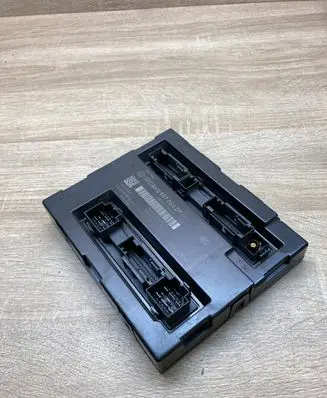 Audi A4 S4 B8 8K Comfort/convenience module 8K0907064DP