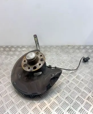 Mercedes-Benz SL R230 Front wheel hub A2305460143 A2303300325