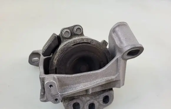 Mazda 6 Engine mount bracket KD45K1442