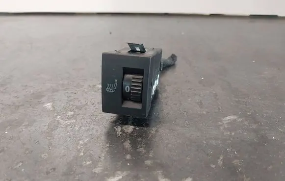 Volkswagen Fox Seat heating switch 6Q0963563