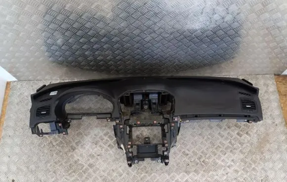 Opel Insignia A Dashboard