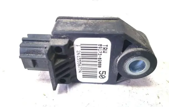 Toyota Avensis T270 Airbag deployment crash/impact sensor 8917302080