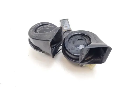 Peugeot RCZ Horn signal 703881157 3881157