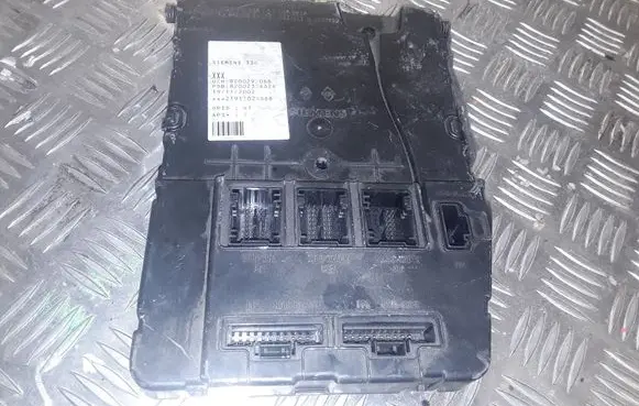 Renault Megane II Comfort/convenience module 8200292068