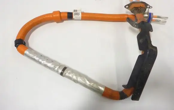 Mitsubishi Outlander Electric car charging cable 9499B220