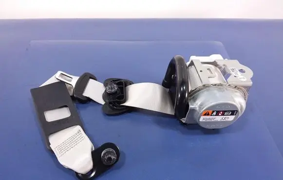 BMW X7 G07 Front seatbelt 7955758