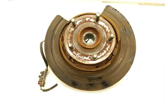 Jeep Grand Cherokee Rear wheel hub
