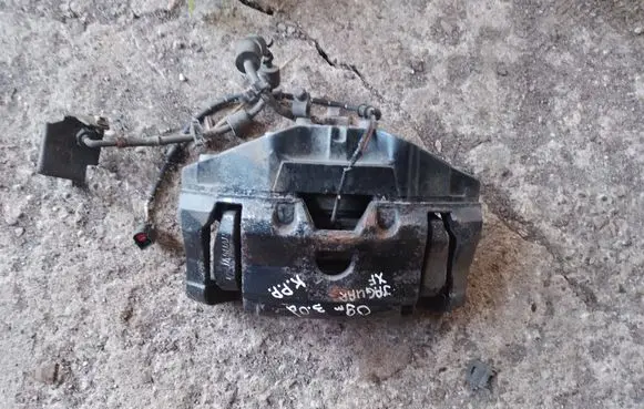Jaguar XF Front brake caliper
