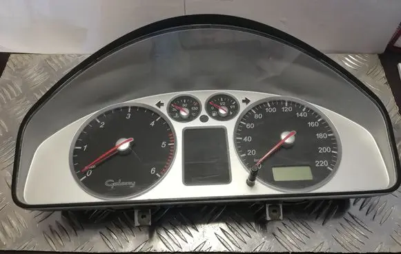 Ford Galaxy Speedometer (instrument cluster) 7M5920800E