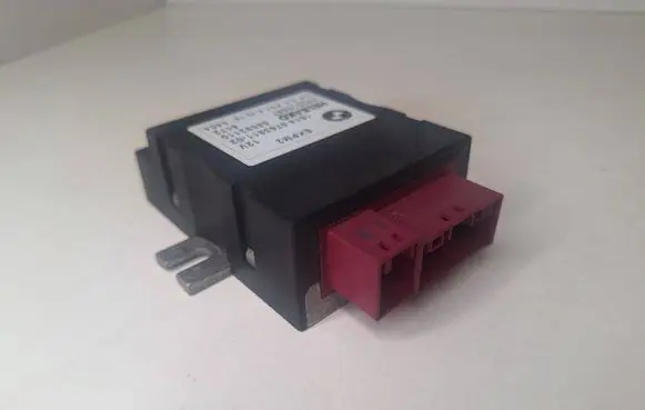 BMW 5 E60 E61 Fuel injection pump control unit/module 6763811 55892110 042310557
