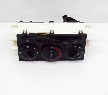 Mercedes-Benz A W168 Interior fan control switch A1688300385