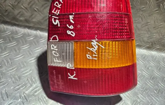 Ford Sierra Rear/tail lights 83BG13A602