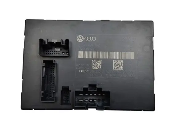 Audi A4 S4 B5 8D Trunk lid opening control unit 