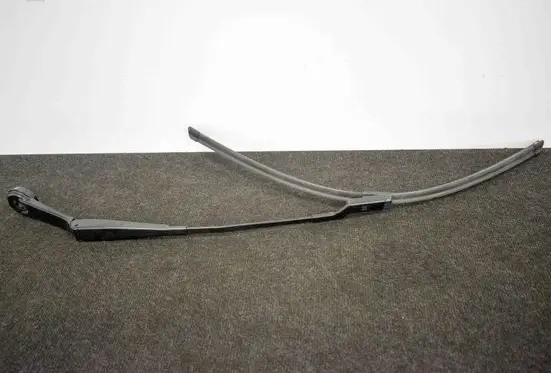 Ford Focus Windshield/front glass wiper blade 