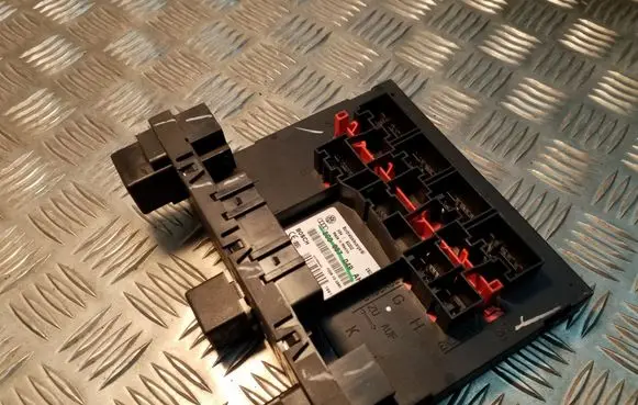 Volkswagen PASSAT B6 Comfort/convenience module 3C0937049AH