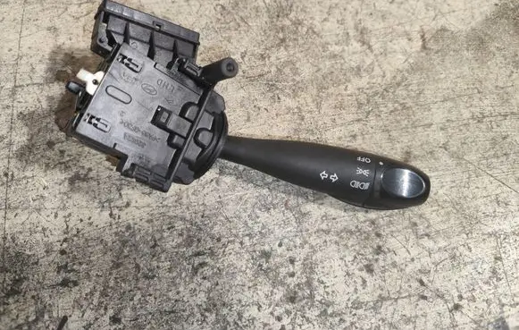 KIA Picanto Indicator stalk 32932a