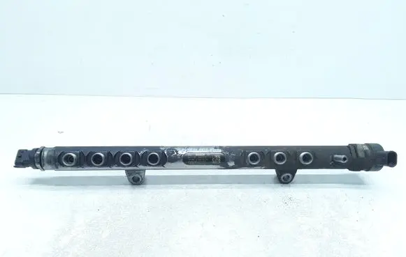 Volvo XC60 Fuel main line pipe 30777759 0445215025 31216313