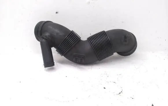 Volkswagen Touran II Air intake hose/pipe 3C0129654M
