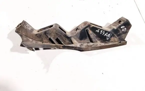 Volkswagen PASSAT B6 Front bumper mounting bracket 3c0807890