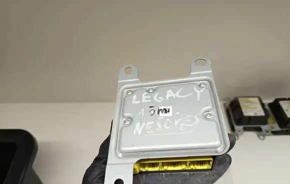 Subaru Legacy Airbag control unit/module 98221AL00A 0285011906 XYJ0R01BZZN