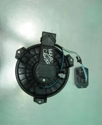 Toyota Urban Cruiser (XP110) Heater fan/blower 2727000540 5L15