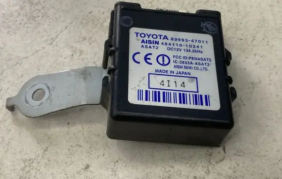 Toyota Prius (XW20) Tailgate/trunk control unit/module 8999347011 48411010241